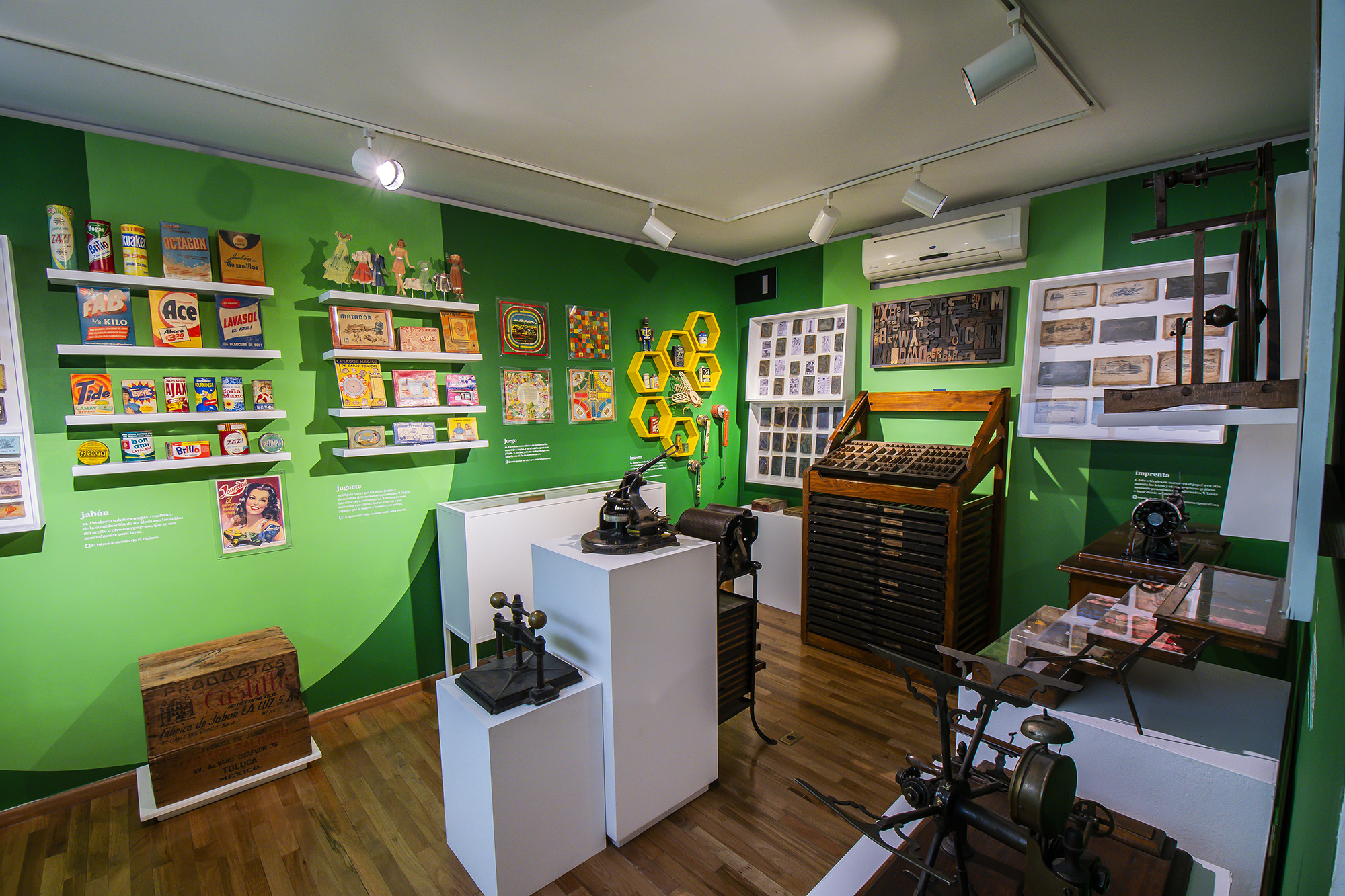 MODO_EXHIBICION_253